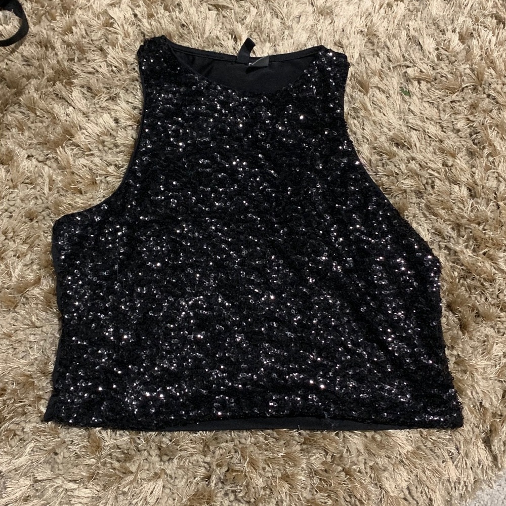 Black sparkly top